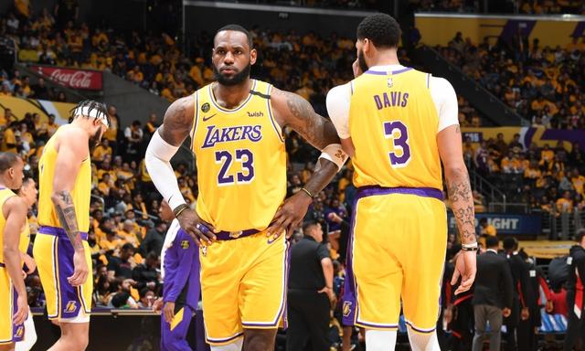 覆盖到两肋 覆盖到两肋